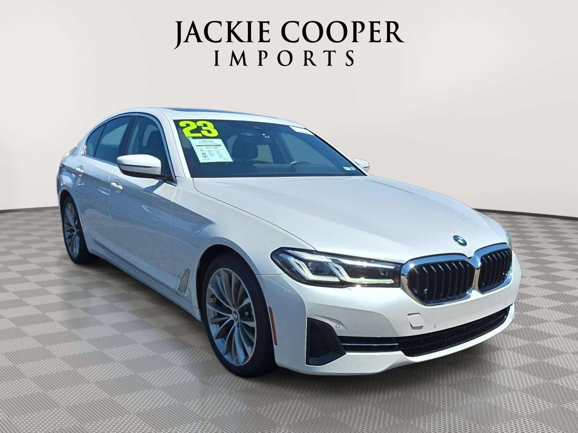 Used 2023 BMW 530i w/ Premium Package RWD image 3
