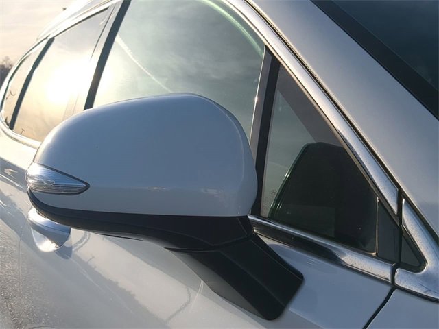 Used 2023 Hyundai Santa Fe SEL image 11