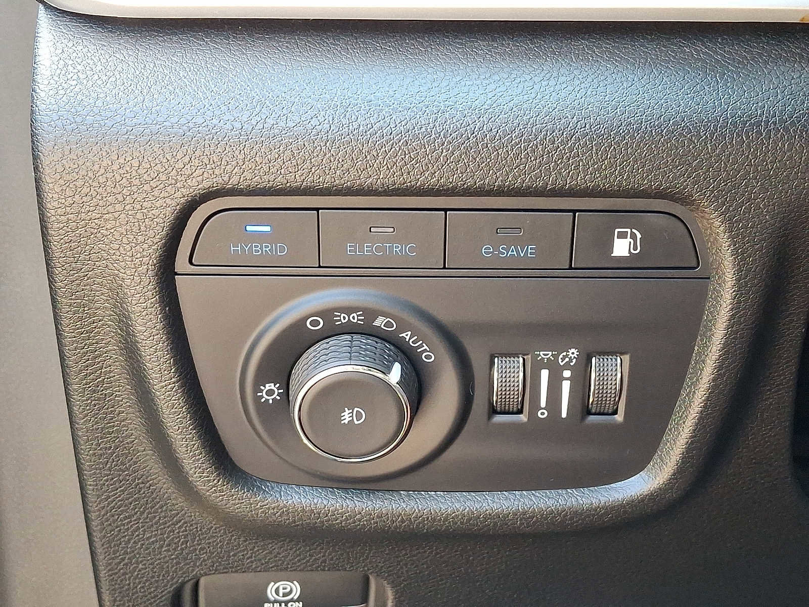 Used 2024 Jeep Grand Cherokee Limited 4xe image 29