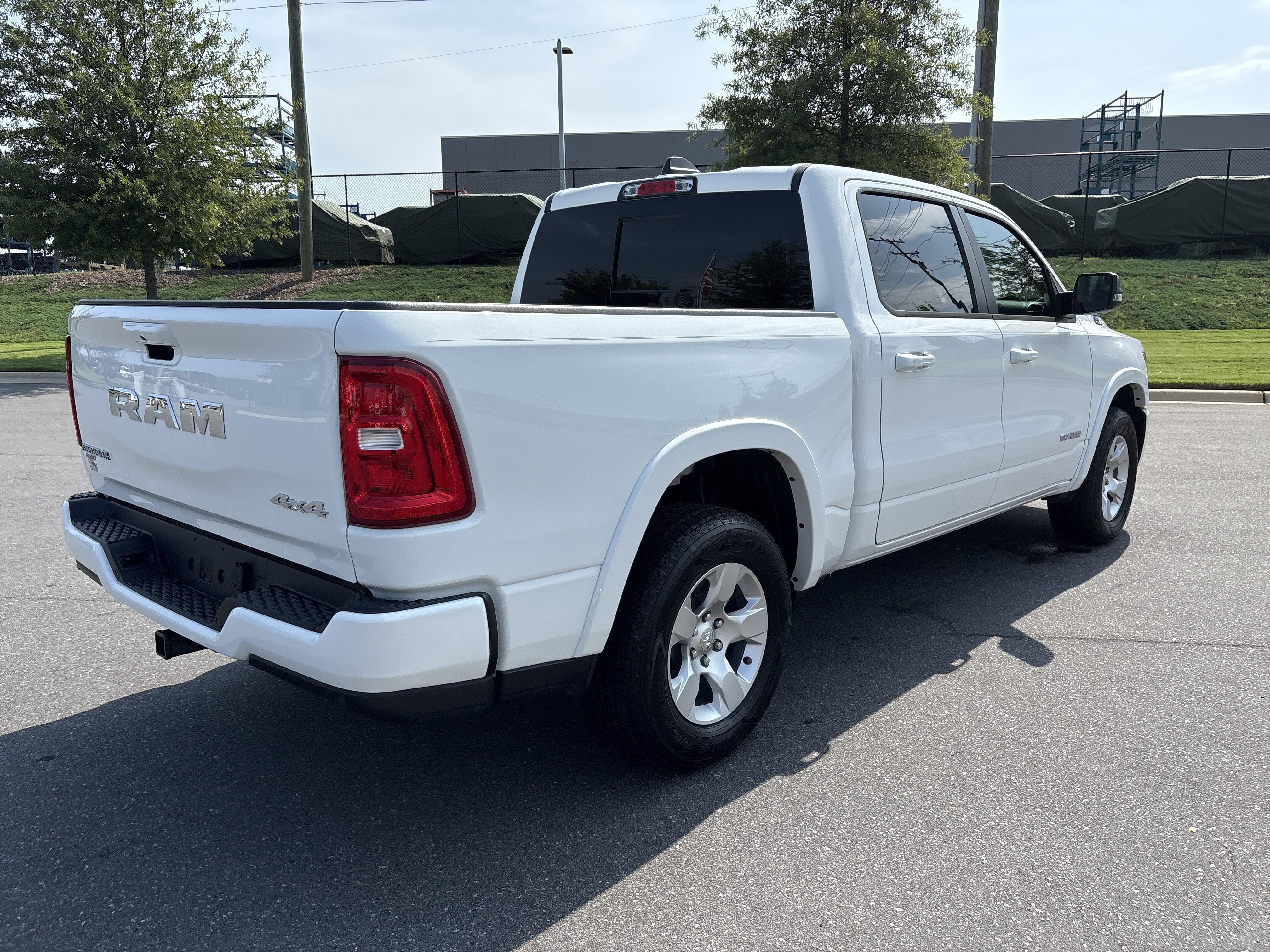 Used 2025 RAM 1500 Big Horn AWD/4WD image 9