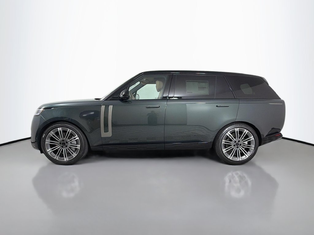 New 2026 Land Rover Range Rover Long Wheelbase SE AWD/4WD image 8