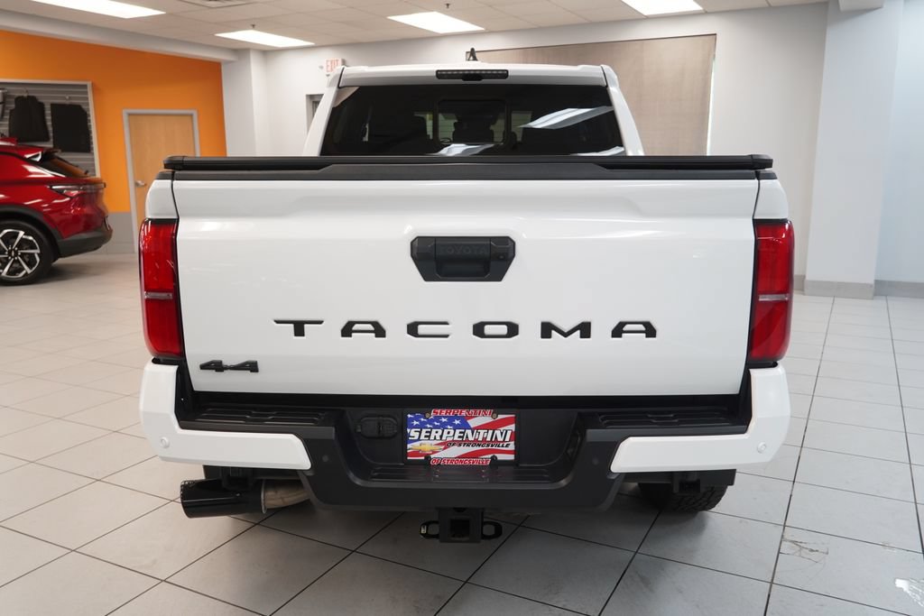 Used 2024 Toyota Tacoma TRD Off-Road w/ TRD Off Road Upgrade Package AWD/4WD image 8