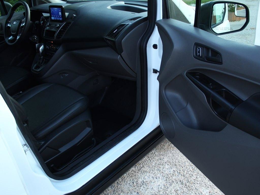 Used 2022 Ford Transit Connect XL FWD image 16