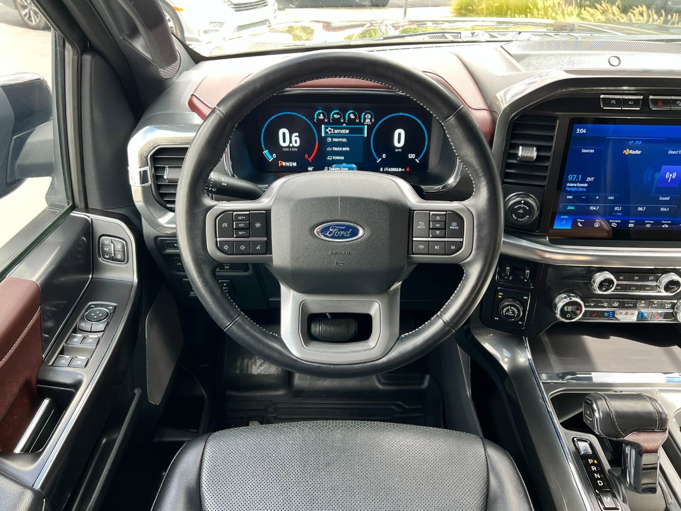 Used 2021 Ford F150 Lariat image 12
