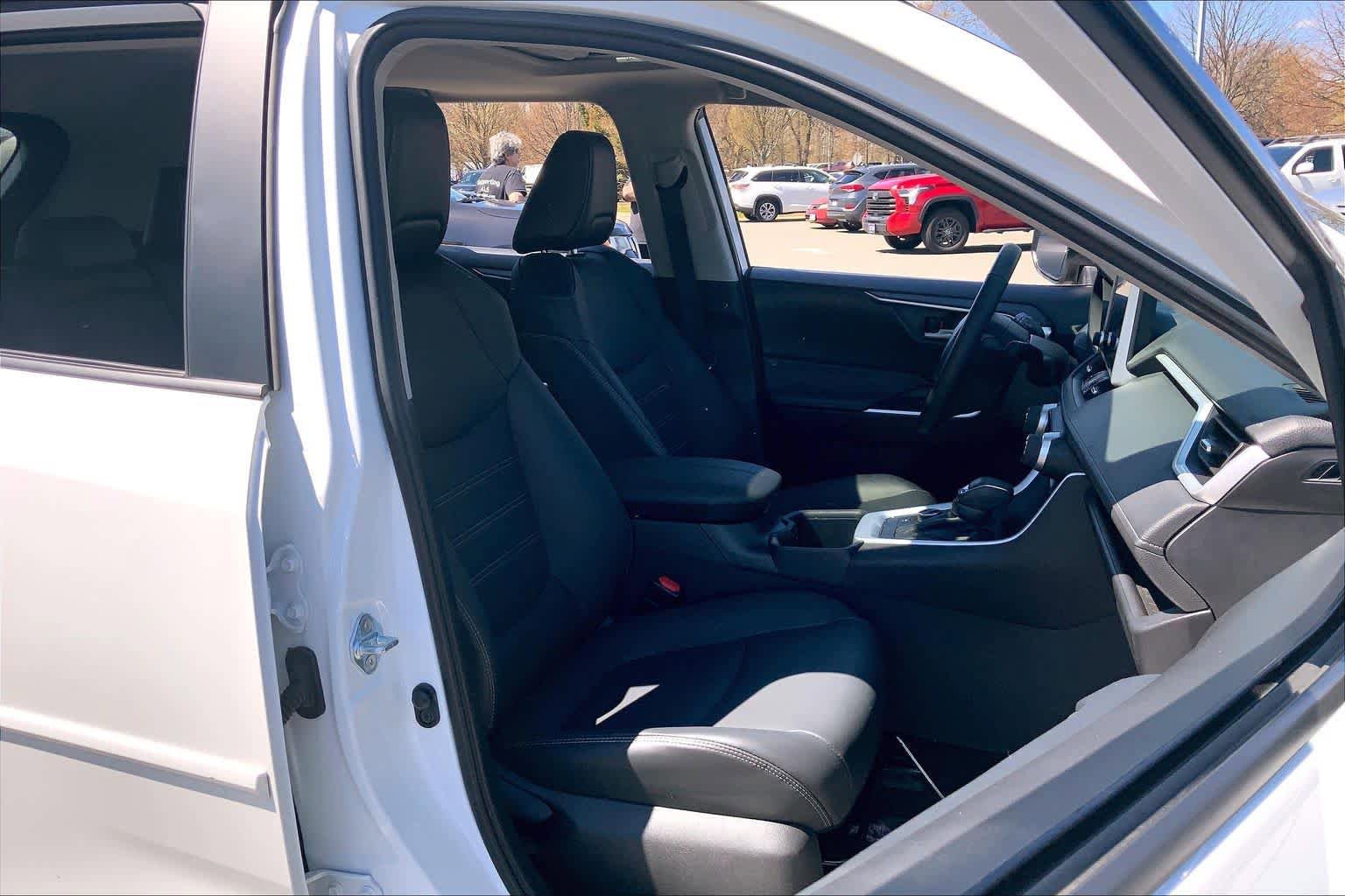 Used 2024 Toyota RAV4 XLE Premium w/ Weather Package AWD/4WD image 9