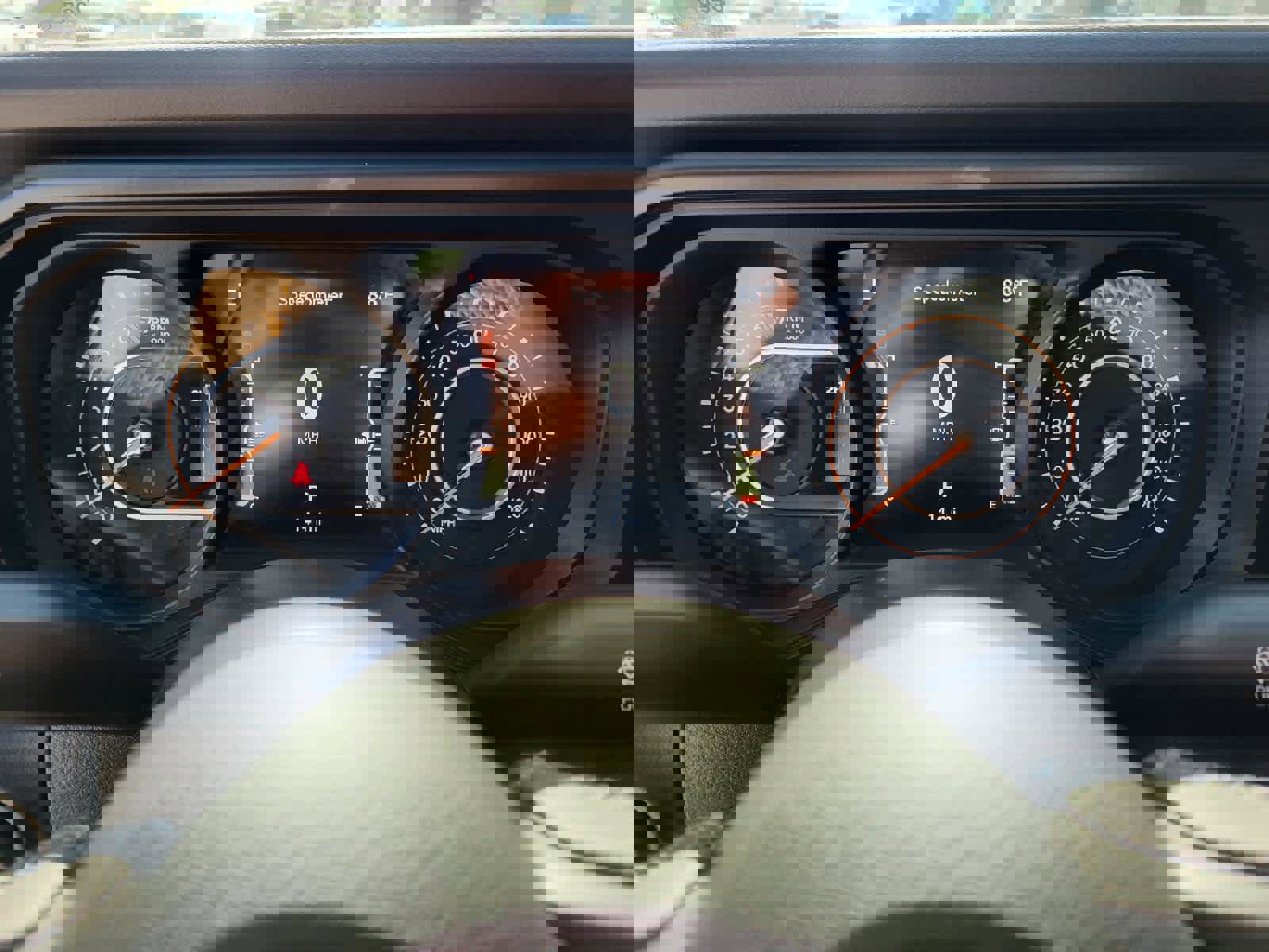 New 2025 Jeep Gladiator Sport image 18