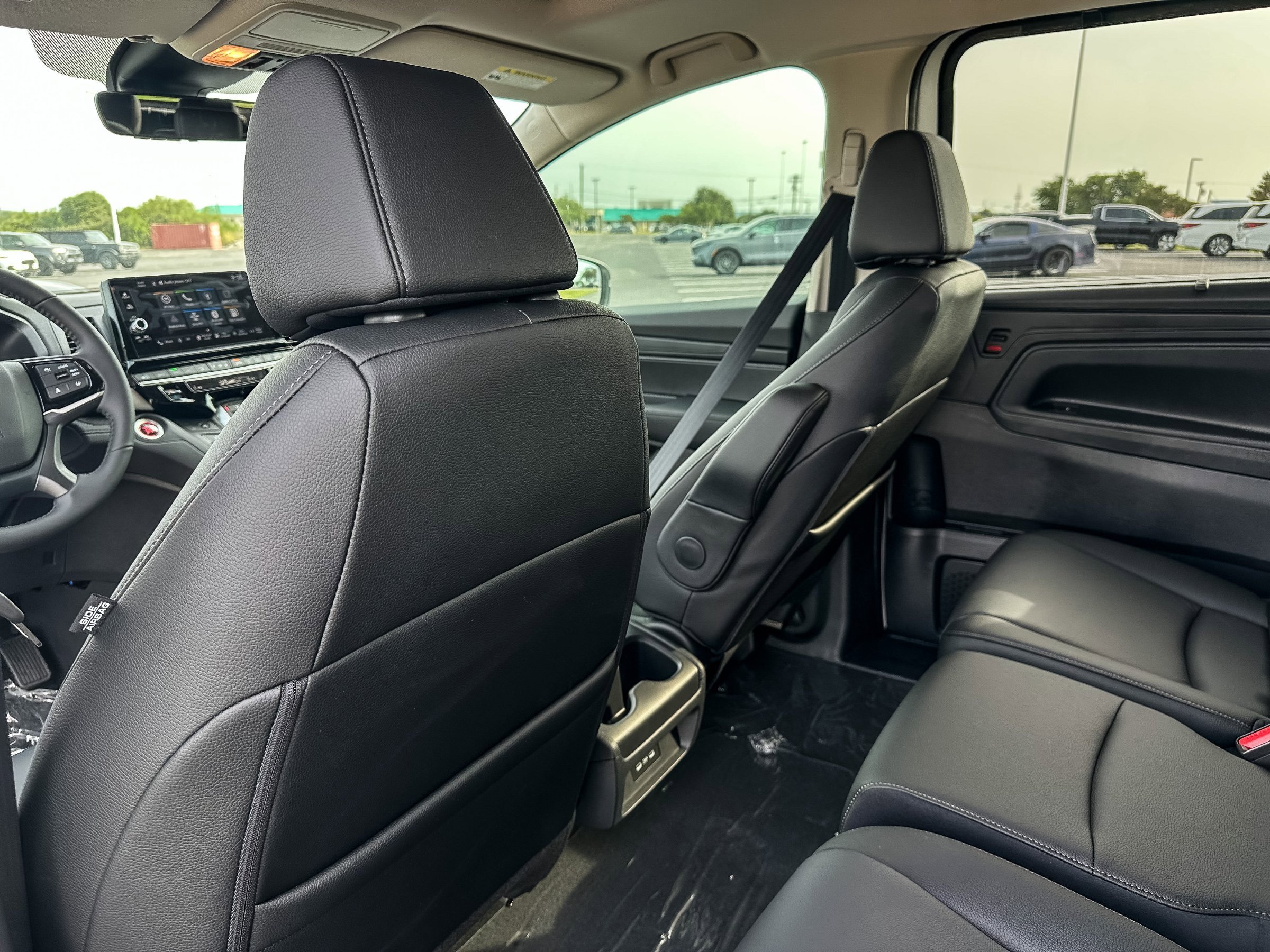 New 2026 Honda Odyssey EX-L image 13