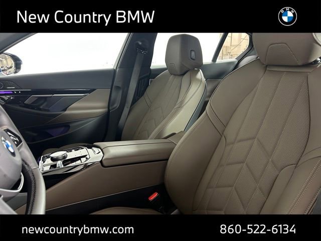 Certified 2026 BMW 530i xDrive w/ Premium Package image 25