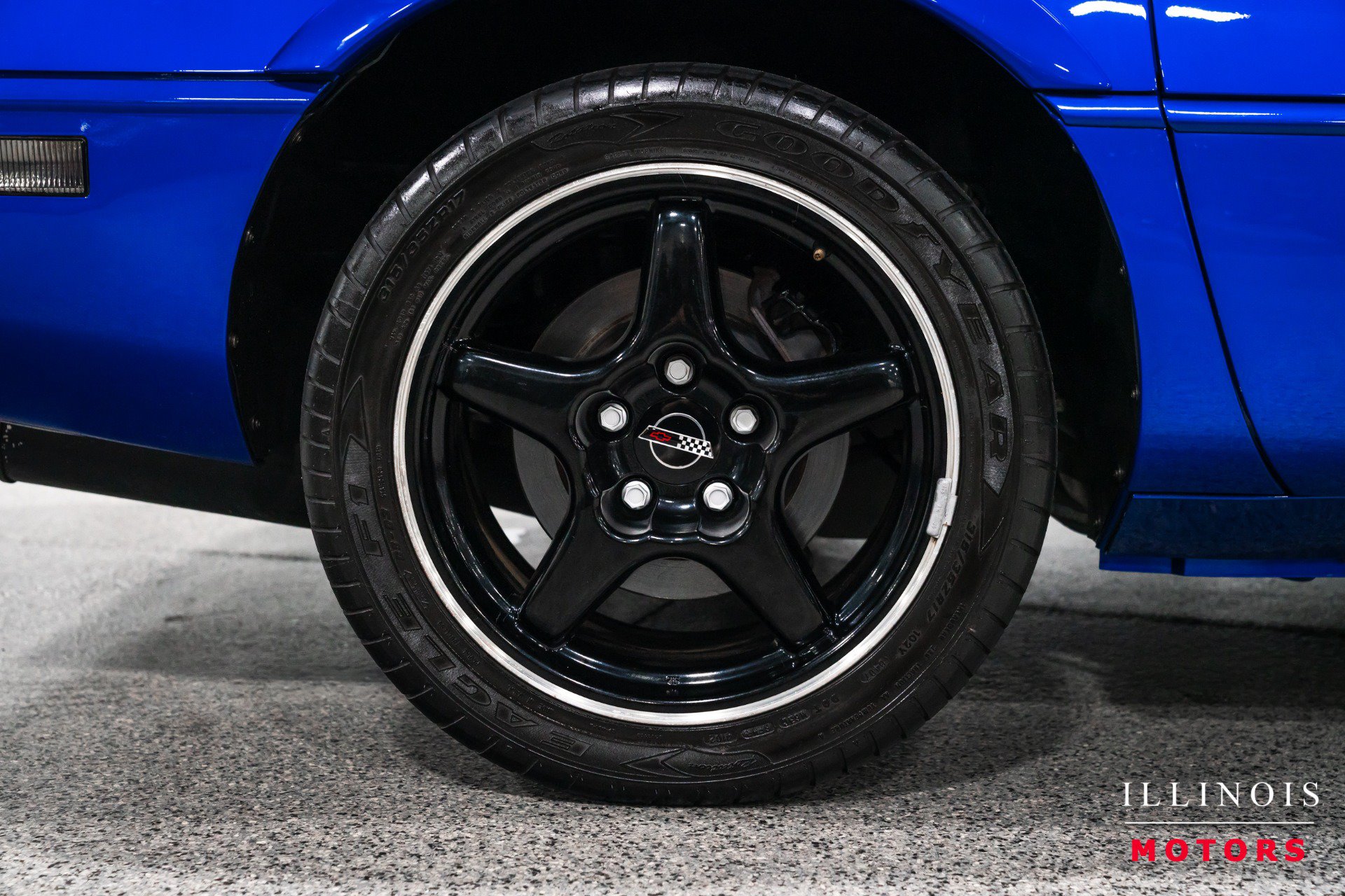 Used 1996 Chevrolet Corvette Coupe RWD image 11
