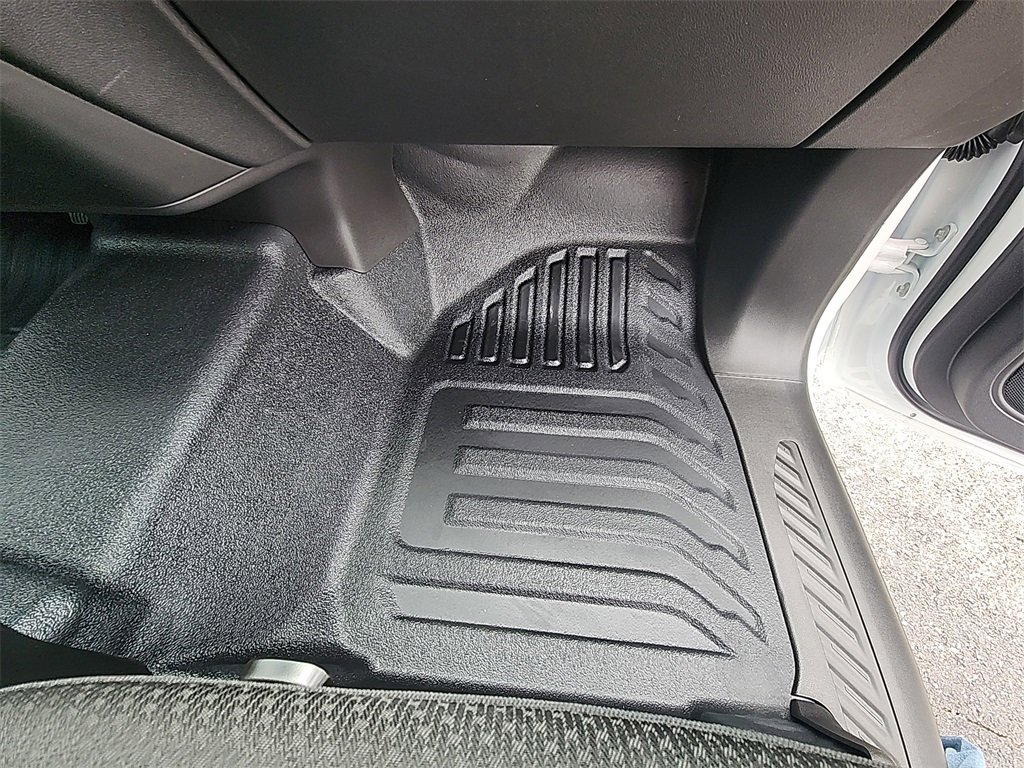 New 2025 Chevrolet Silverado 1500 W/T w/ WT Value Package image 29