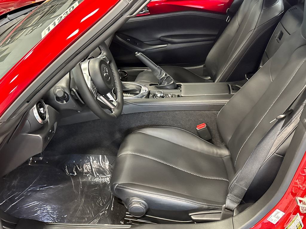 New 2026 MAZDA MX-5 Miata RF Grand Touring w/ Weather Package image 4