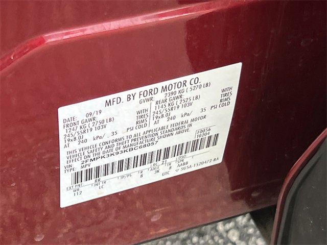 Used 2019 Ford Edge Titanium image 38