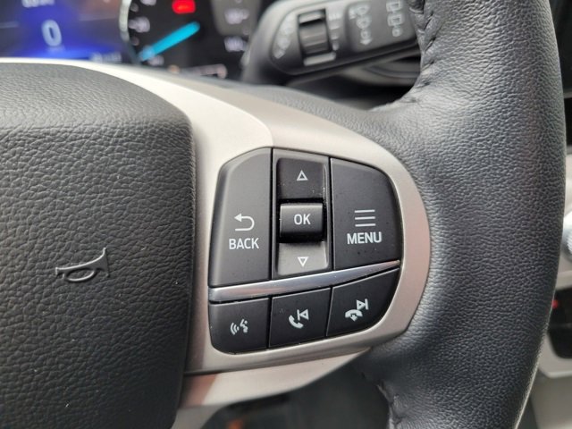 Used 2023 Ford Explorer XLT image 35