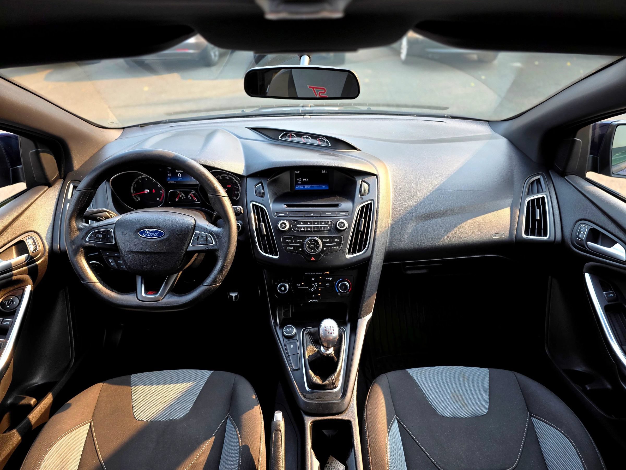 Used 2016 Ford Focus ST FWD image 9