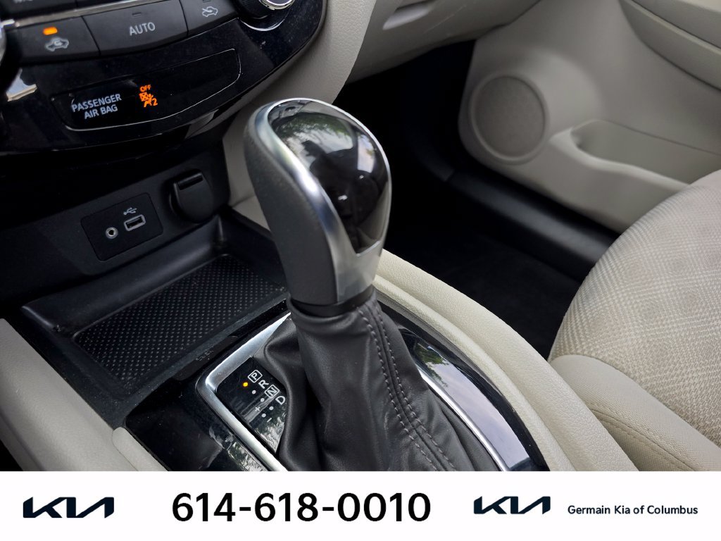 Used 2022 Nissan Rogue Sport SV AWD/4WD image 24