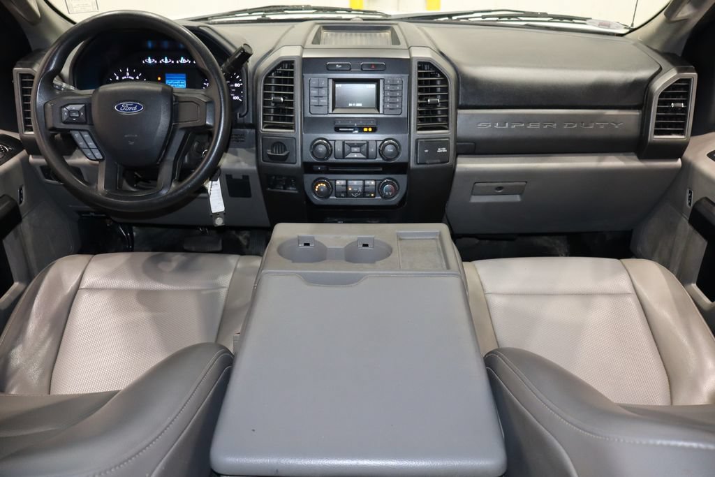 Used 2018 Ford F550 2WD Crew Cab Super Duty image 23