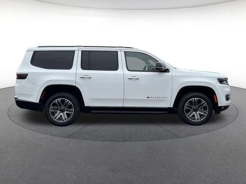 Used 2024 Jeep Wagoneer 4WD w/ Premium Group I image 7