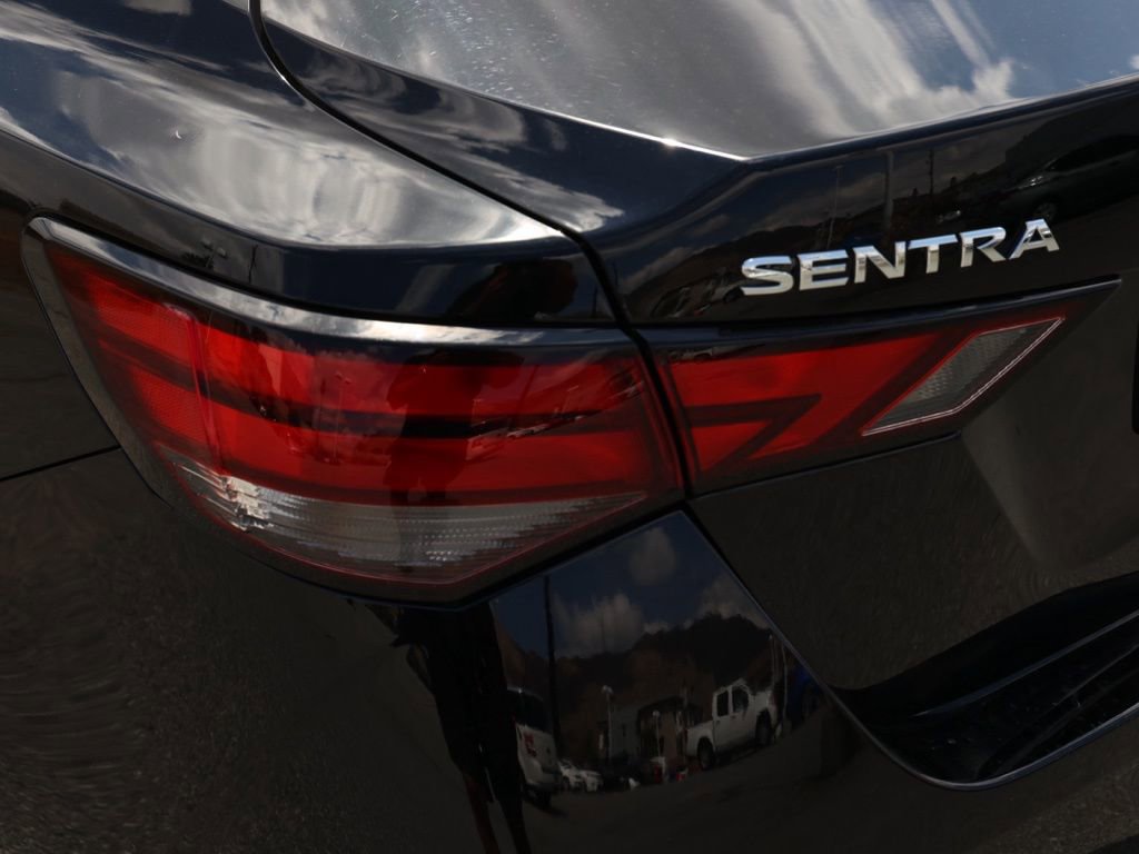 Used 2024 Nissan Sentra S image 7