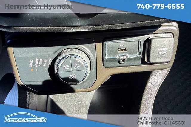 Used 2020 Jeep Renegade Trailhawk w/ Cold Weather Group image 18