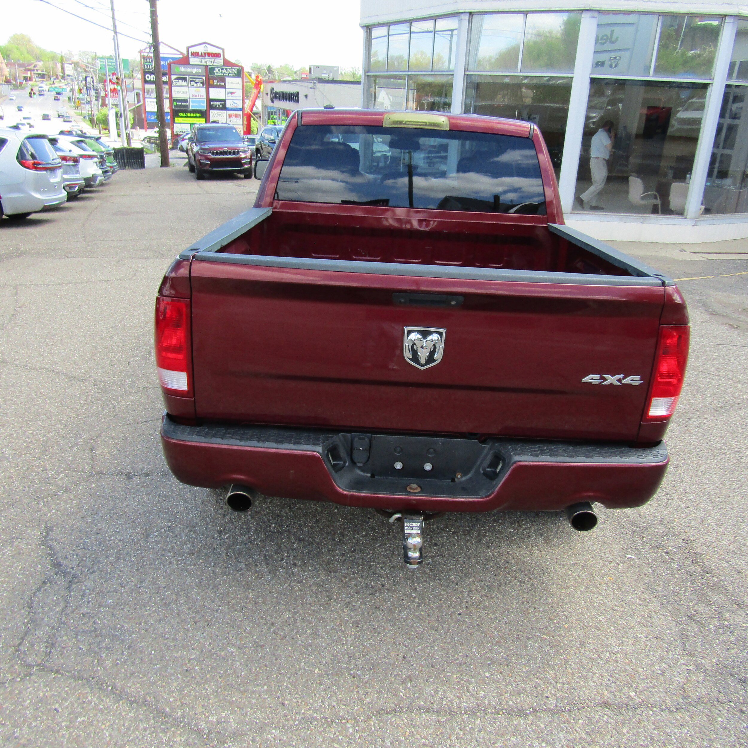 Used 2016 RAM 1500 Express image 10
