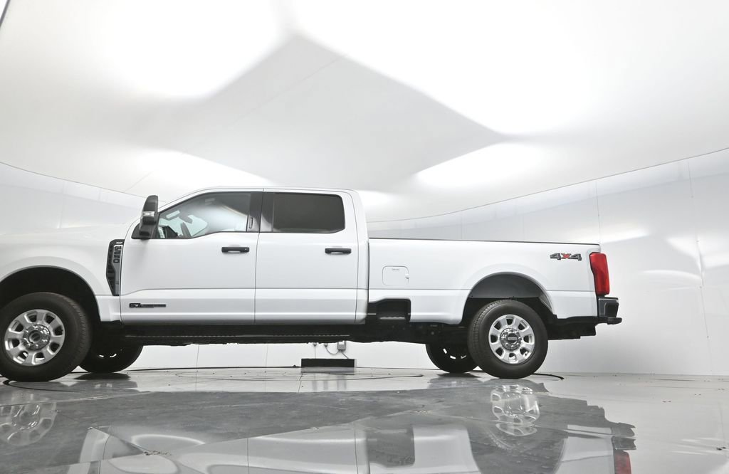 Used 2024 Ford F250 XLT image 7