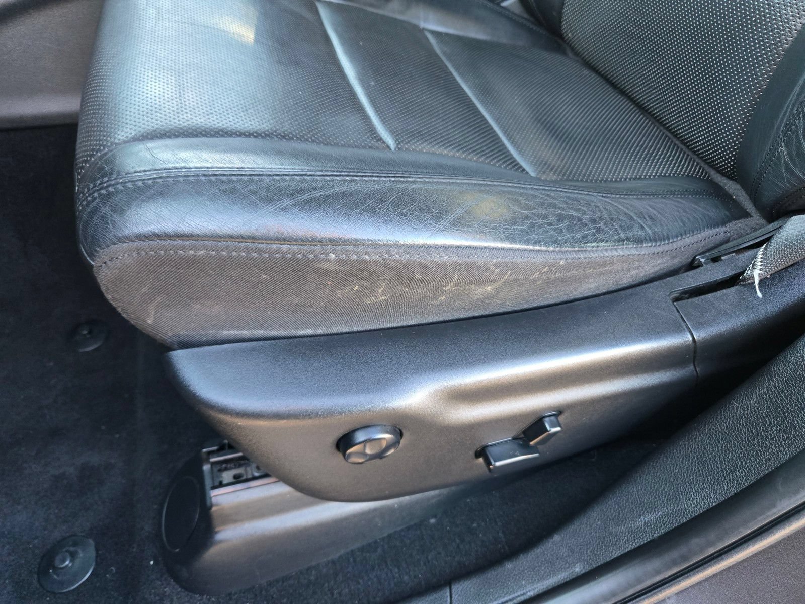 Used 2019 Jeep Grand Cherokee Limited w/ Luxury Group II AWD/4WD image 19