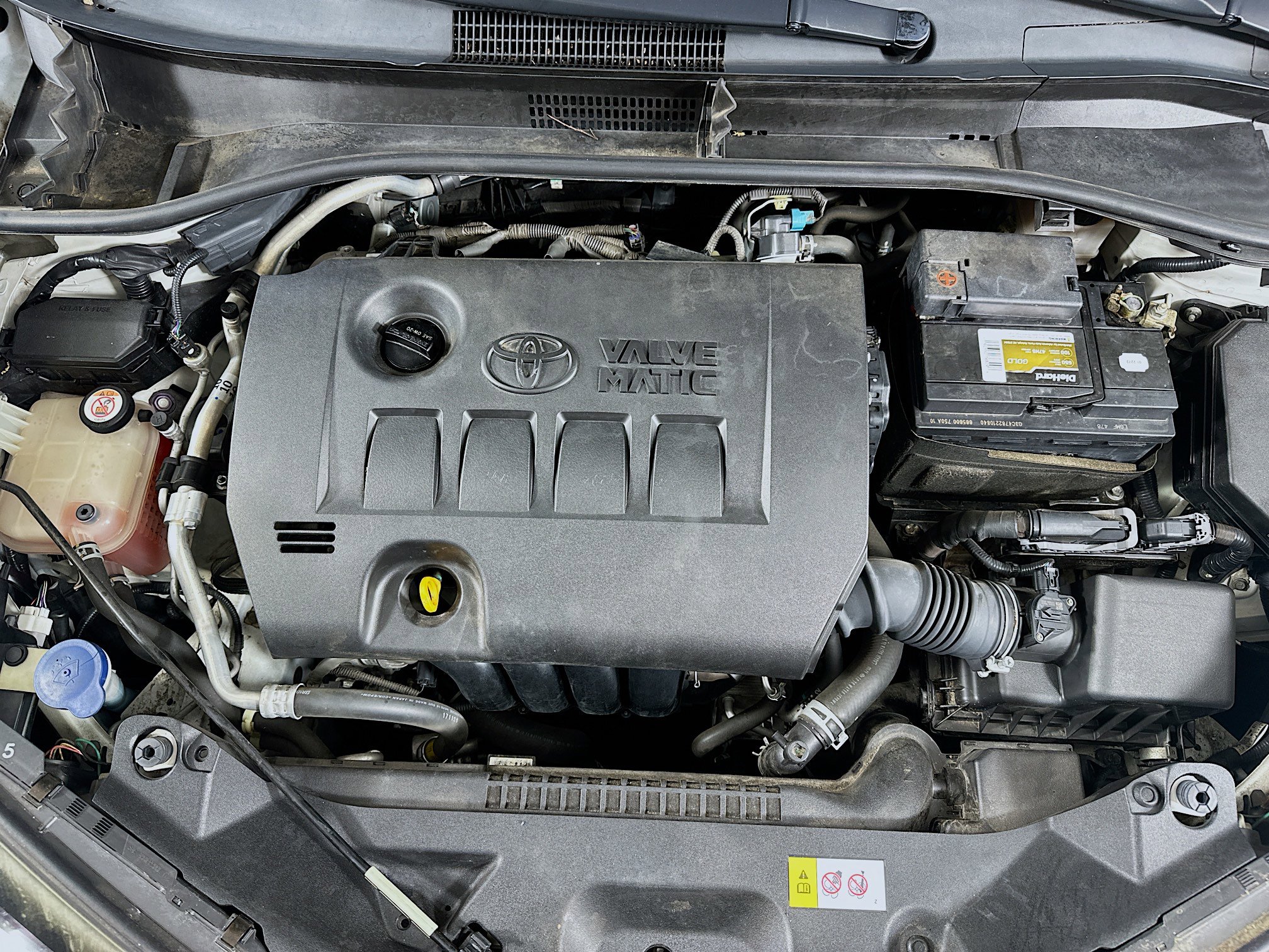 Used 2018 Toyota C-HR XLE FWD image 31