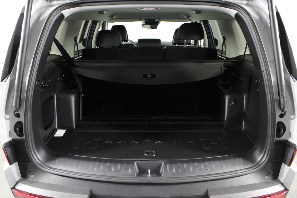 Certified 2026 Hyundai Santa Fe SEL FWD image 18