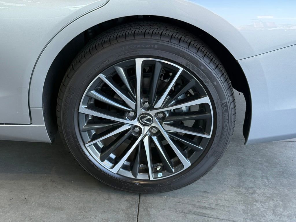 Used 2024 Lexus ES 250 w/ Premium Package image 15