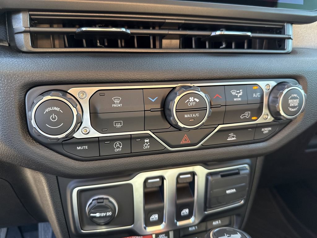 New 2026 Jeep Wrangler Sport AWD/4WD image 27