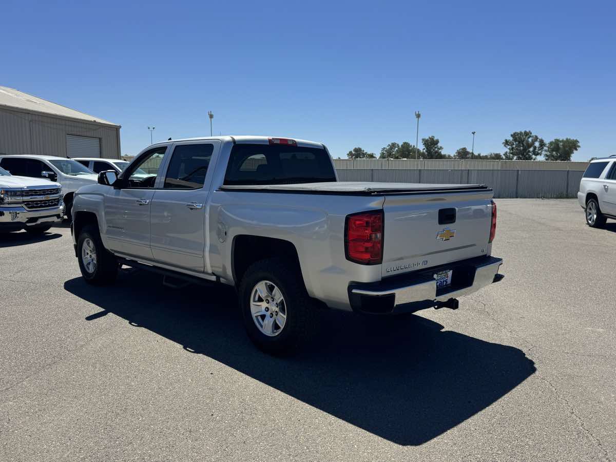 Used 2016 Chevrolet Silverado 1500 LT w/ LT Eassist Package RWD image 7