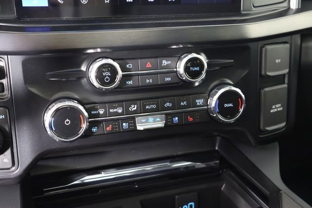 New 2026 Ford F350 Lariat w/ Black Appearance Package image 53