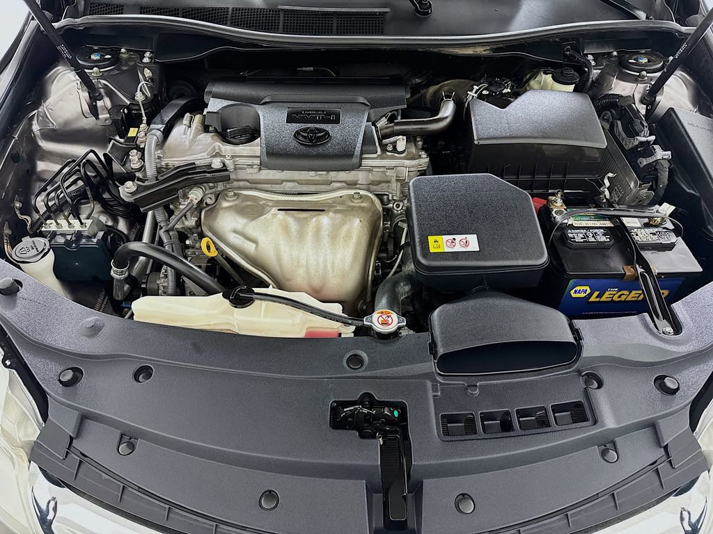 Used 2017 Toyota Camry LE image 25