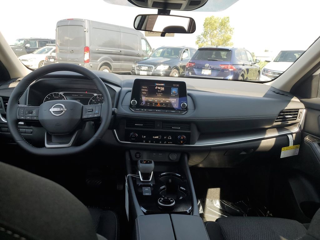 New 2026 Nissan Rogue SV image 5