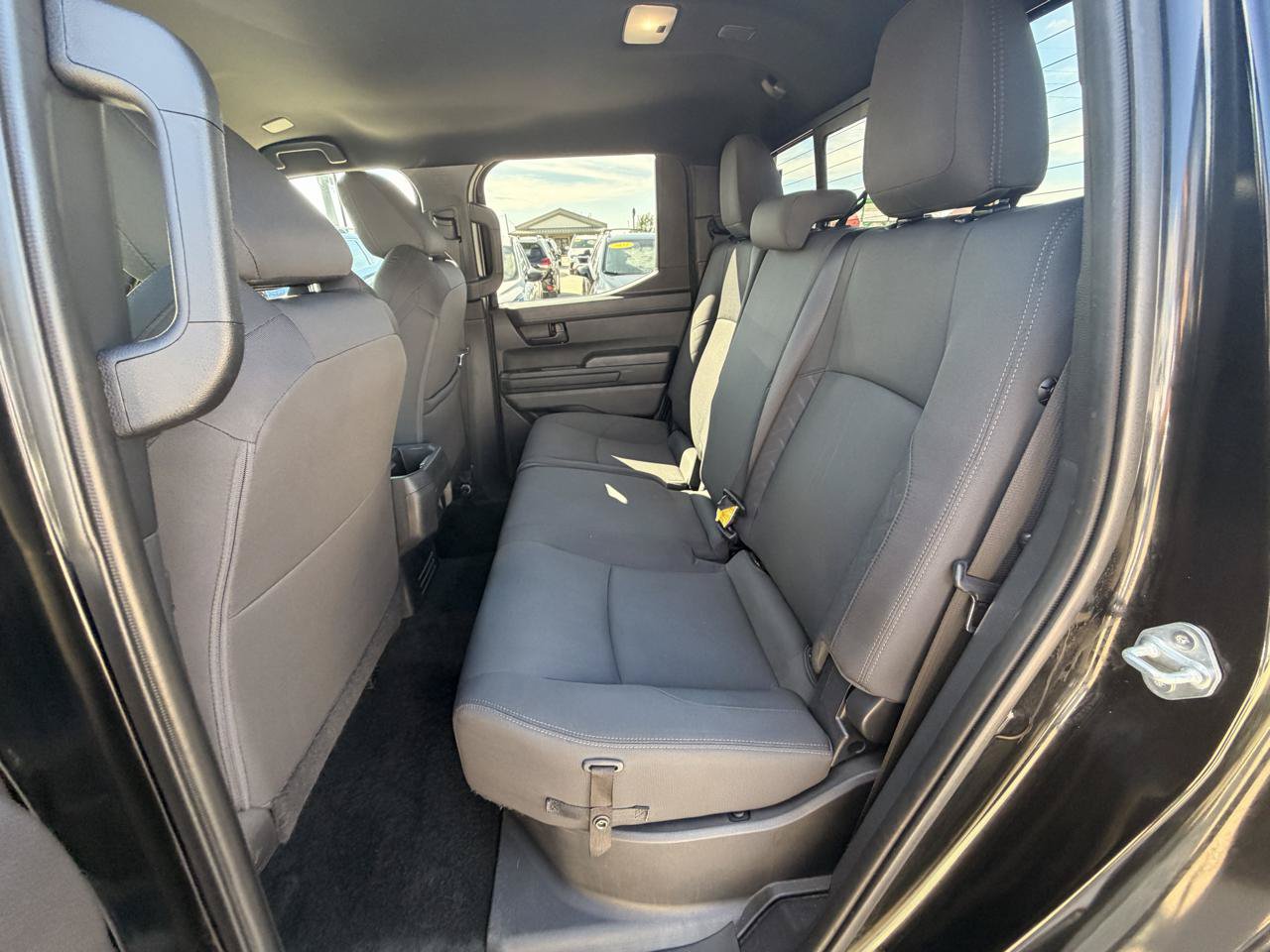 Used 2024 Toyota Tacoma SR5 AWD/4WD image 10