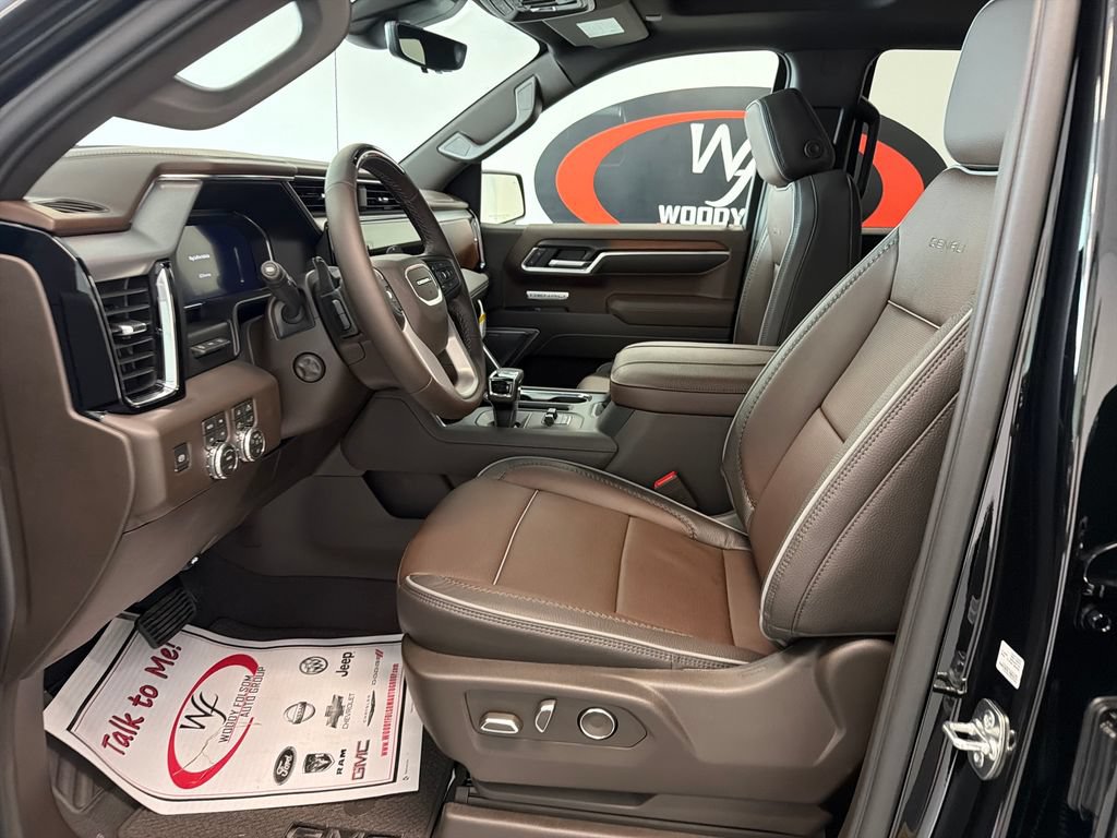 New 2026 GMC Sierra 1500 Denali AWD/4WD image 9