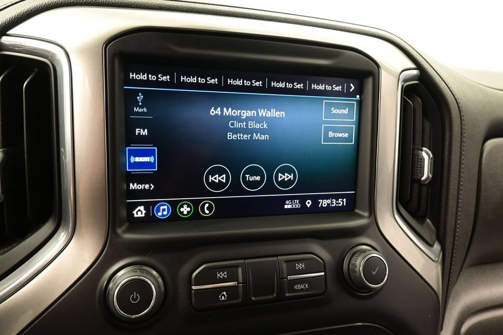Used 2021 Chevrolet Silverado 1500 RST AWD/4WD image 38