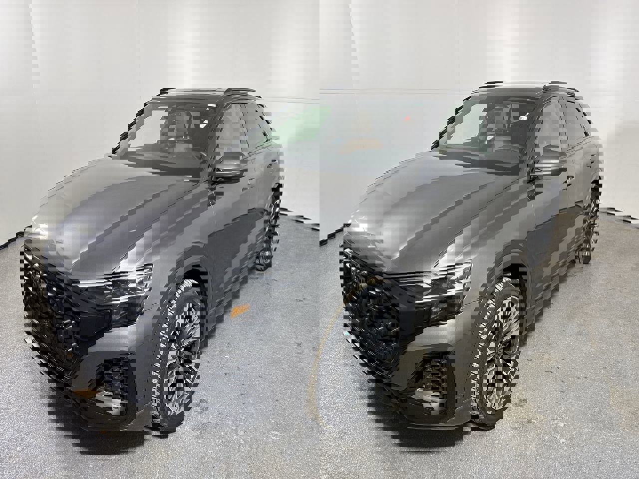 Used 2024 Audi Q8 Premium Plus w/ Premium Plus Package image 24