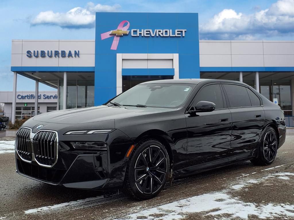 Used 2023 BMW i7 xDrive60 w/ Parking Assistance Package