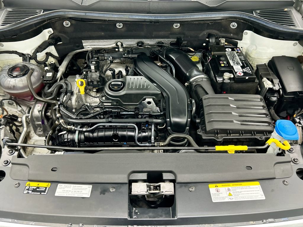 Used 2022 Volkswagen Taos SEL image 28