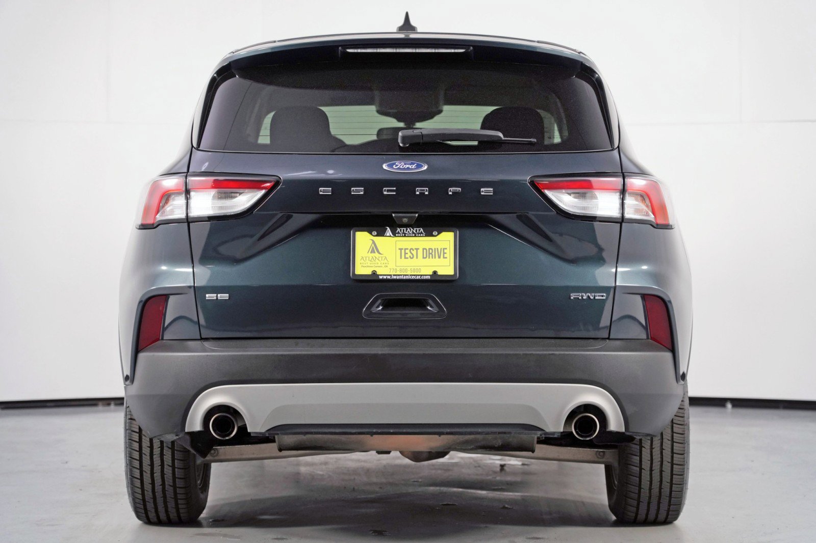 Used 2022 Ford Escape SE w/ Cold Weather Package image 10