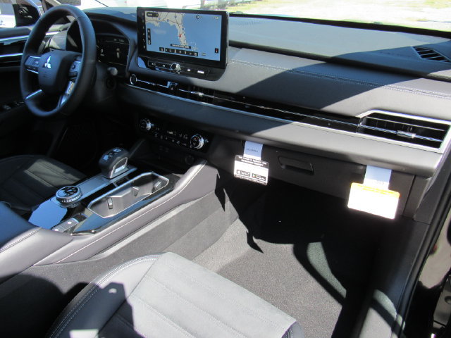 New 2026 Mitsubishi Outlander SE FWD image 12