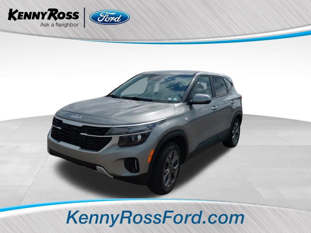 Used 2025 Kia Seltos LX image 1