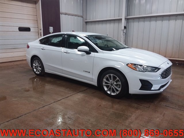 Used 2019 Ford Fusion SE image 5
