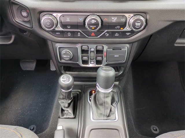 New 2025 Jeep Gladiator Sport image 19