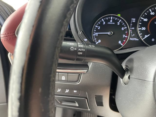 Used 2020 MAZDA MAZDA3 Hatchback w/ Premium Package FWD image 14