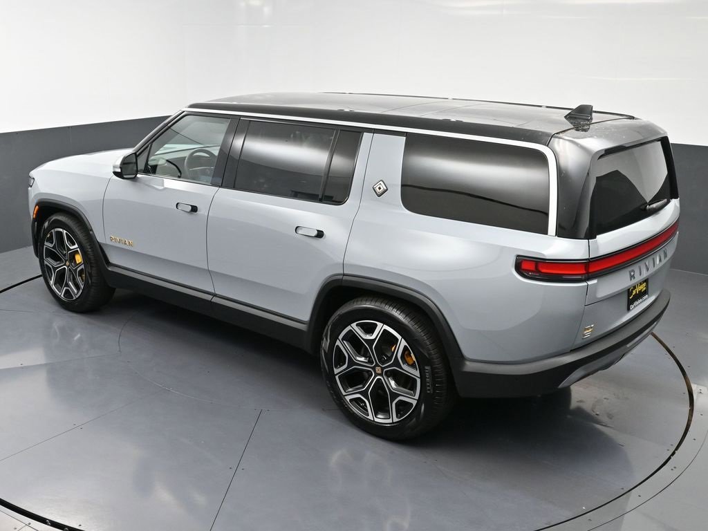 Used 2022 Rivian R1S Launch Edition image 44