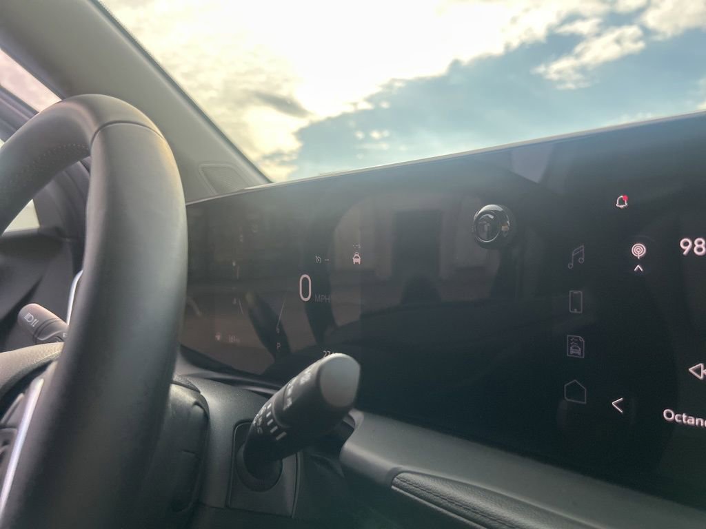 Used 2025 Buick Encore GX Preferred image 15