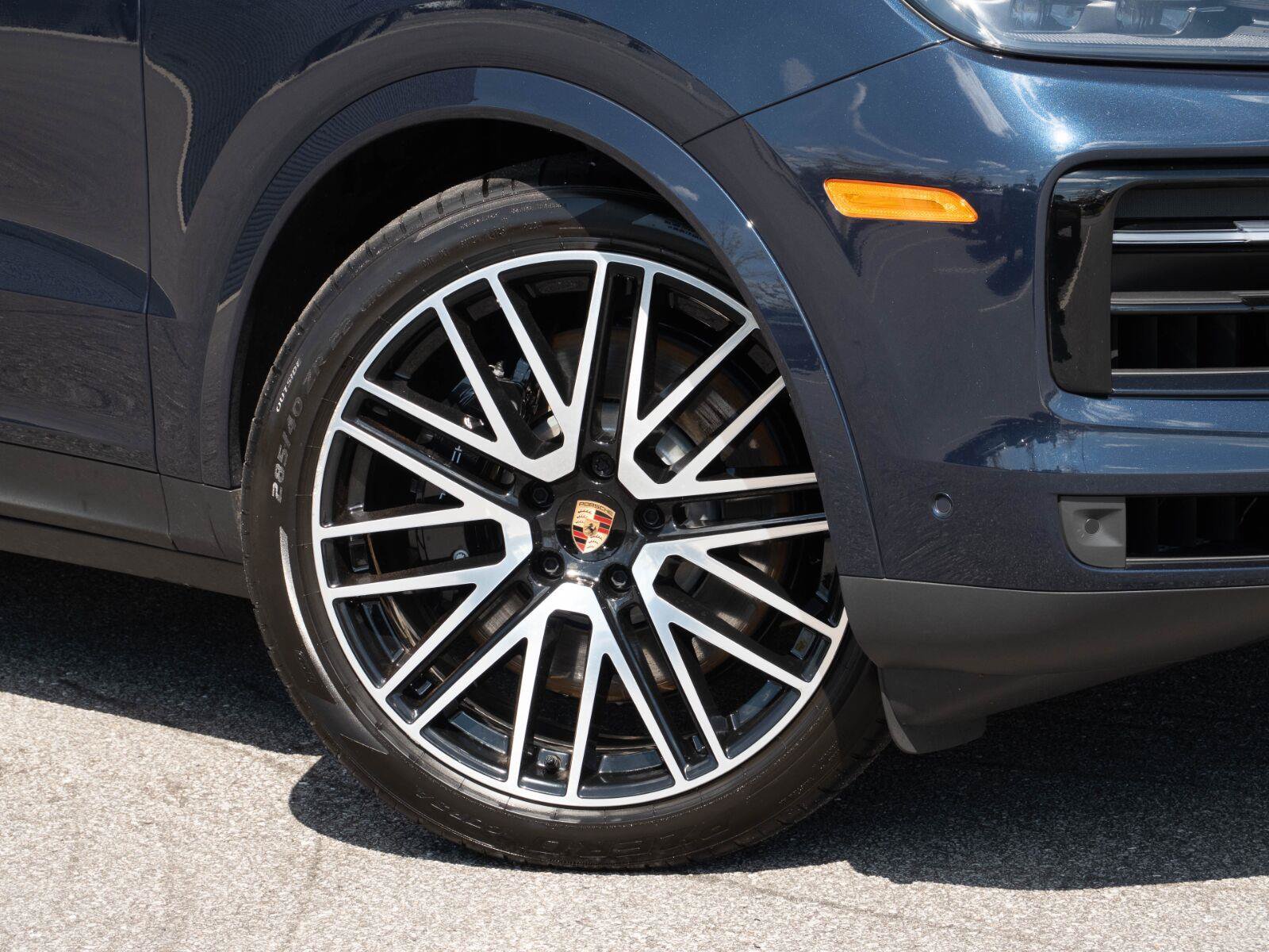 Used 2026 Porsche Cayenne S AWD/4WD image 39