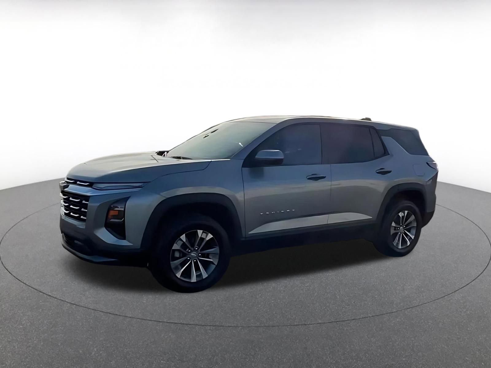 Used 2025 Chevrolet Equinox LT image 7